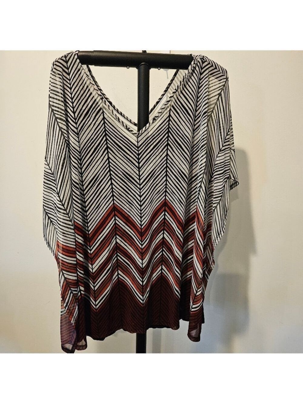 LANE BRYANT WOMEN'S MULTICOLOR OPEN SIDES FLOWY BLOUSE W/BLACK TANK SIZE 18/20